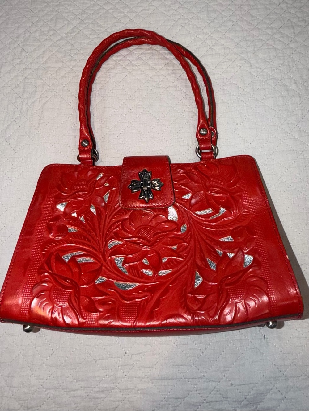 Patricia Nash Rosina Cutout Tooled Leather Handbag W/ Metallic Accents Red